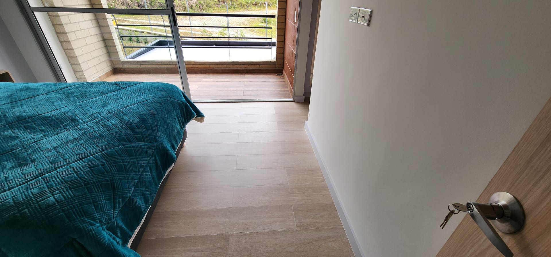 Casa G — Espacios amplios y luminosos